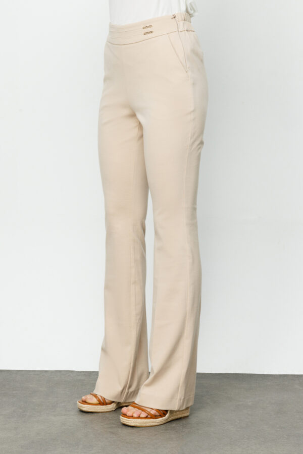 EKOL beli lastikli önü metal süslü bej pantalon - Image 4